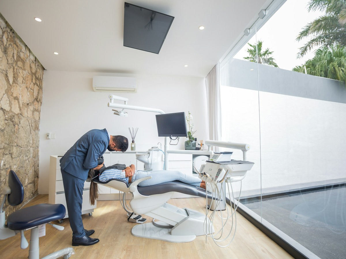 DryShield isolation in use chairside